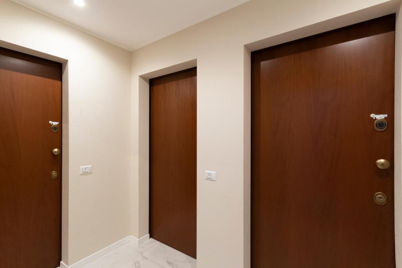 מילאנו Via Torino Apartment 1 מראה חיצוני תמונה